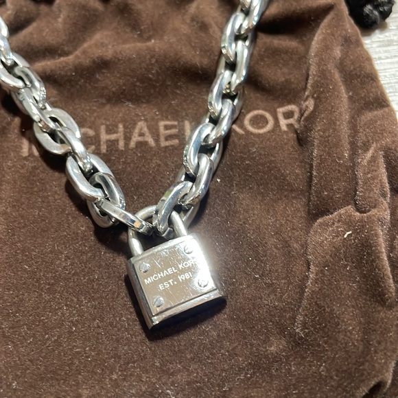 Michael Kors Padlock Toggle Chain Necklace - Picture 2 of 7